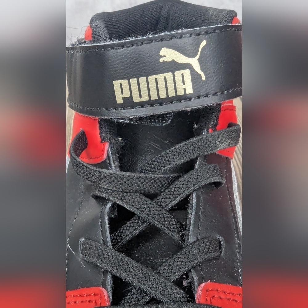 Puma Size 3.5C Youth High top Sneakers Like New - Picture 3 of 10